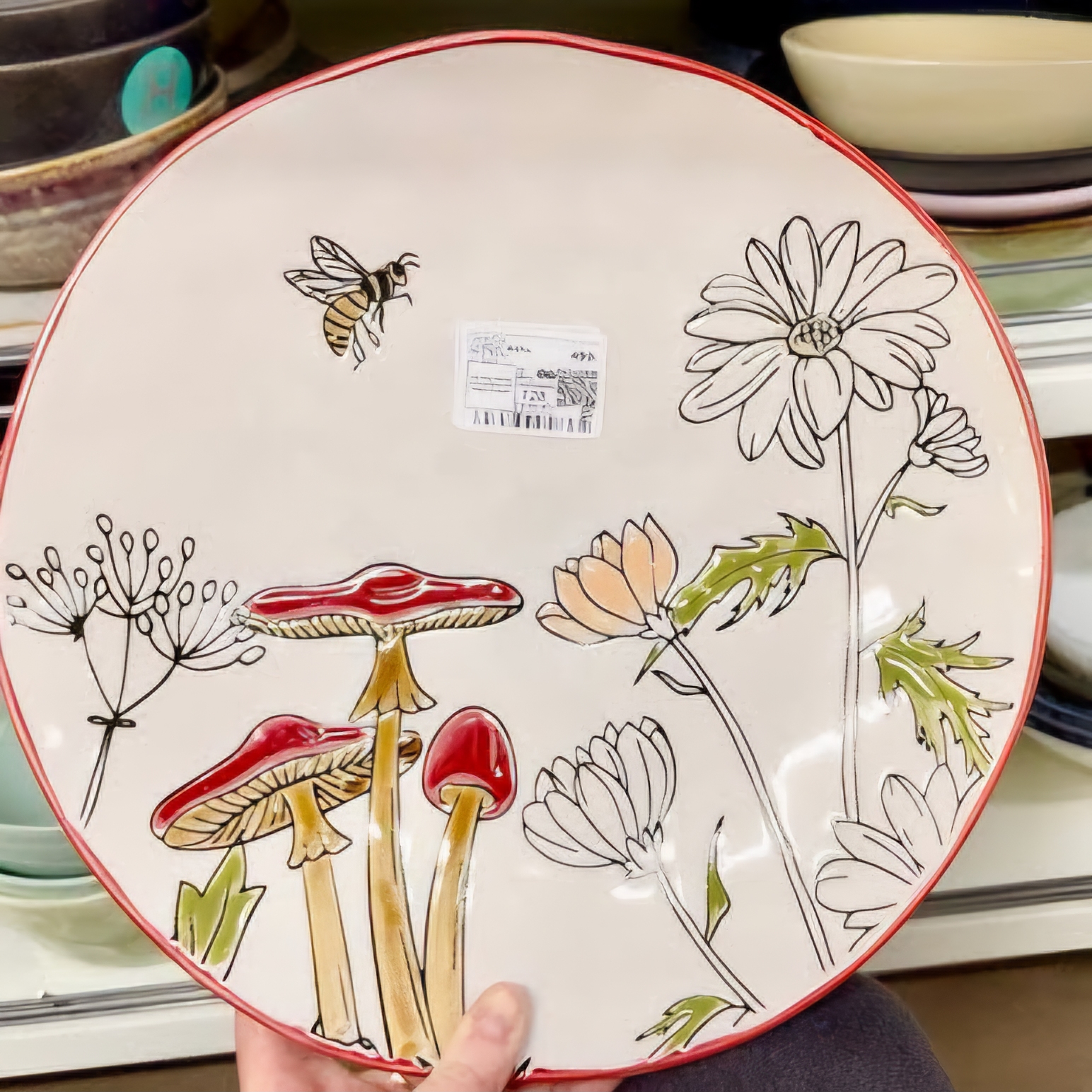 بشقاب فانتزی زنبور قارچ گل