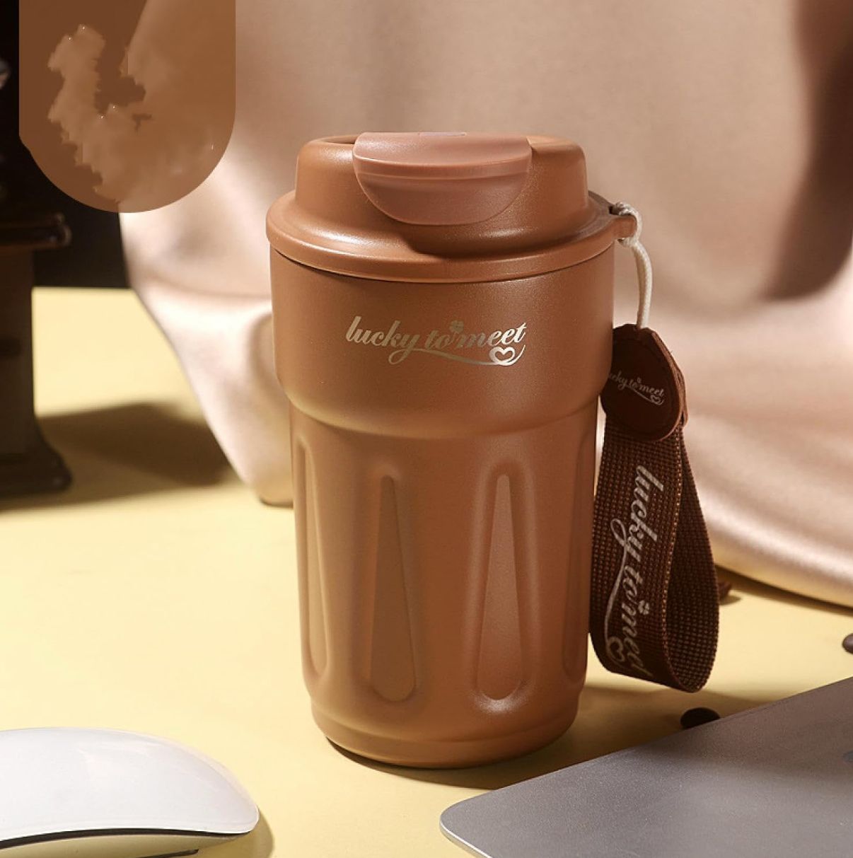 تراول ماگ lucky too meet اورجینال