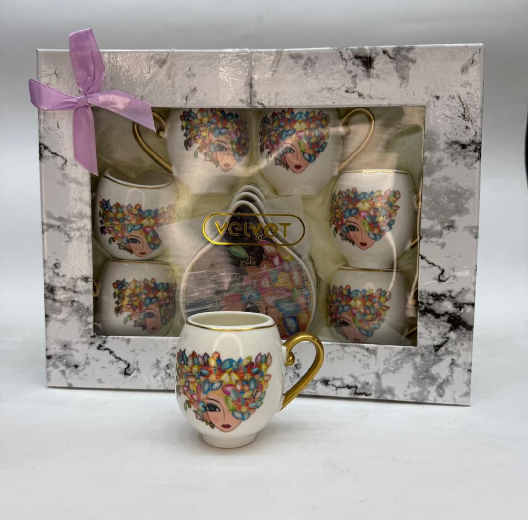 سرویس چای و قهوه خوری ۶ نفره طرح بانو و برگ vevlet